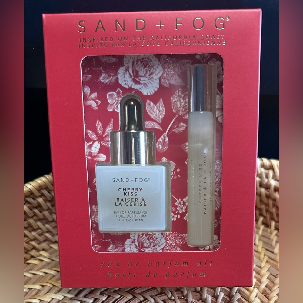 NWOT Sand + Fog Cherry Kiss Scent Oil set